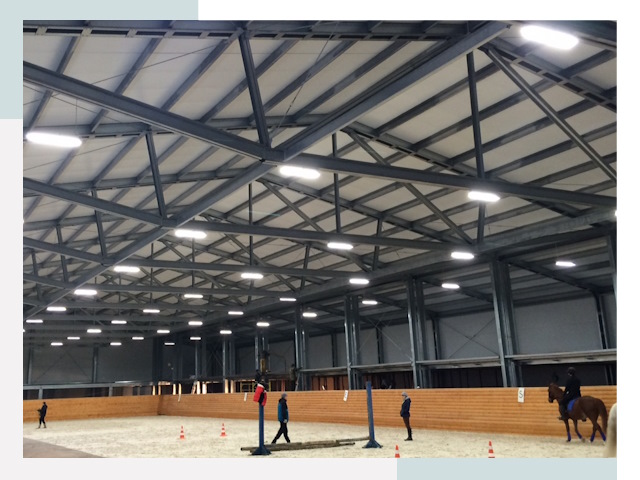 Строительство конных манежей от 620 руб в Лобня