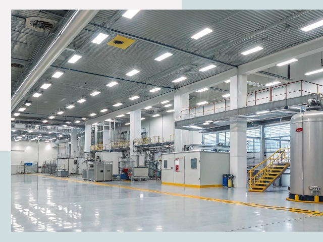 Освещение ангаров в Лобне от 620 руб. - Эффективные решения